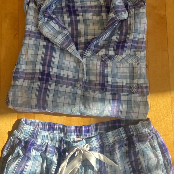 Victoria Secret Size L pajama set - Picture 3 of 6